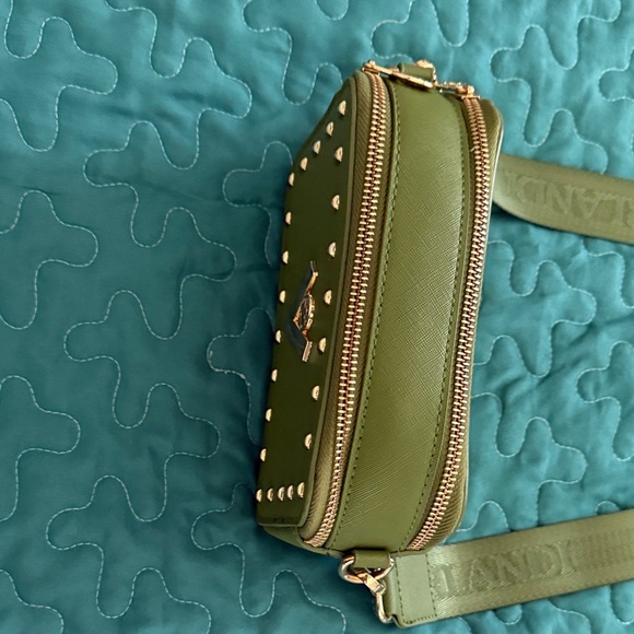 Valentino Green Crossbody Bag with Gold Studs - Picture 3 of 8